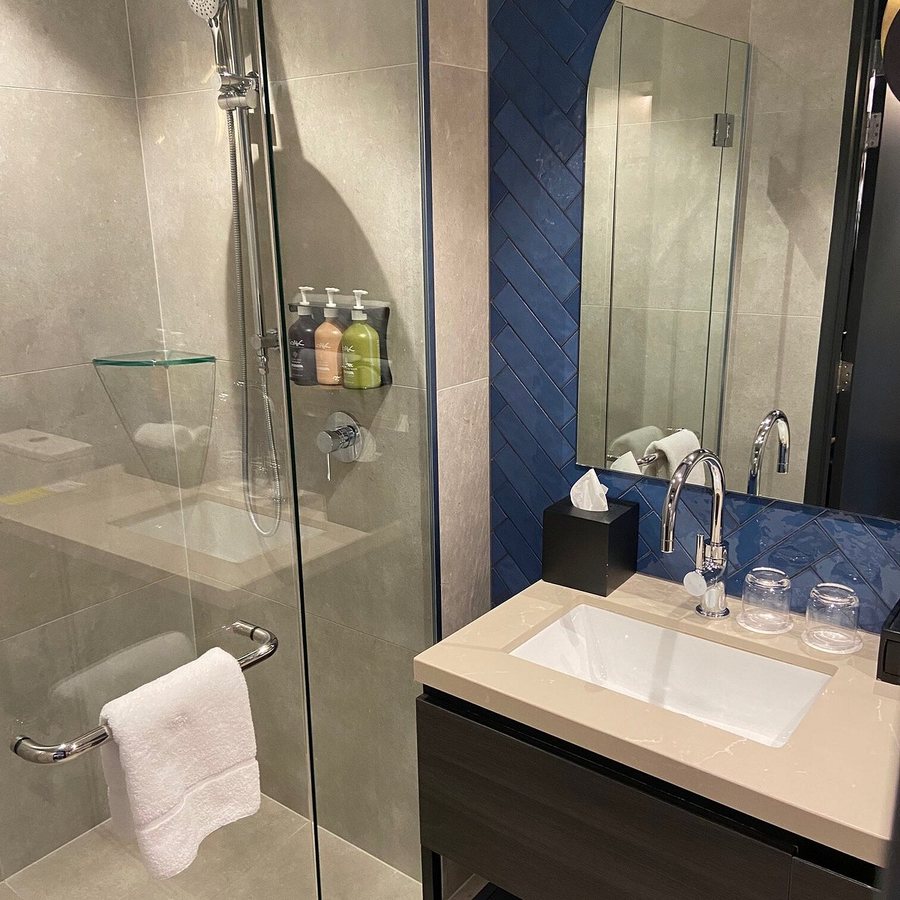 Holiday Inn Queenstown Remarkables Park by IHG — Bathroom