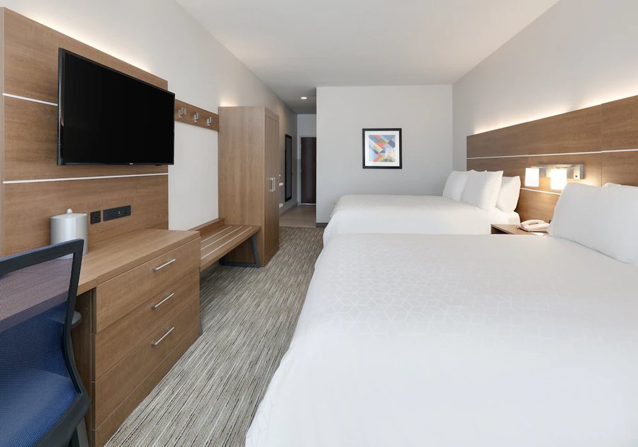Holiday Inn San Antonio Seaworld By IHG — Guest room