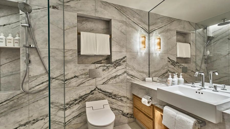 Holiday Inn Singapore Orchard City Centre by IHG — Bathroom