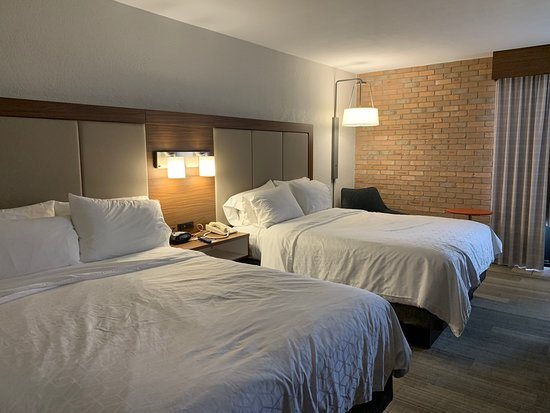 Holiday Inn Suites San Antonio Northwest By IHG San Antonio Texas — Guest room