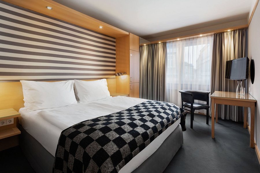 Holiday Inn Vienna City by IHG — Guest room