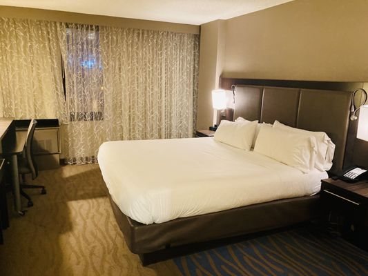 Holiday Inn Washington Capitol Natl Mall by IHG Washington DC District of Columbia — Guest room