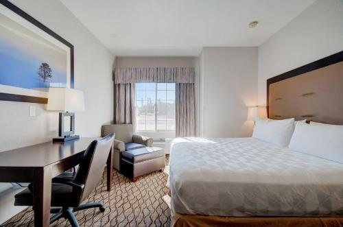 Holiday Inn West Yellowstone By IHG — Guest room