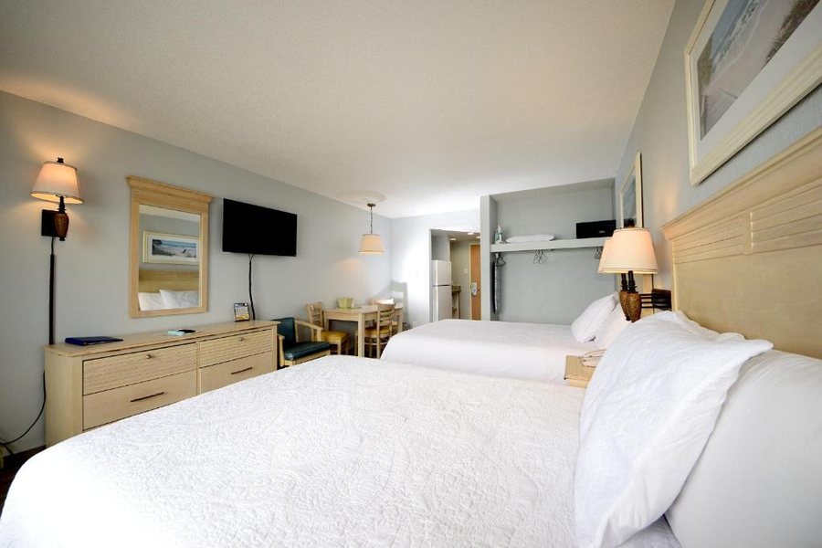 Holiday Sands North — Guest room