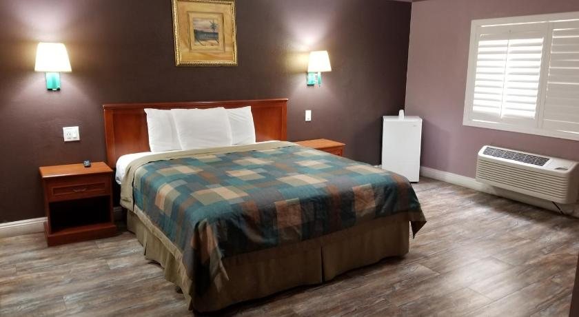 Hollywood Stars Inn Los Angeles California — Guest room