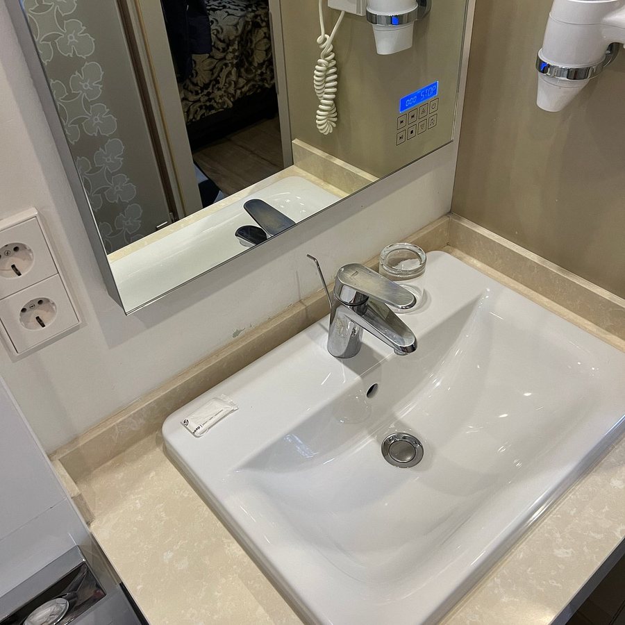 Homaris West Side — Bathroom