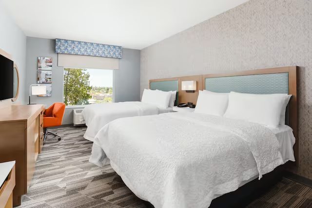 Home2 Suites by Hilton Bellingham Airport — Guest room