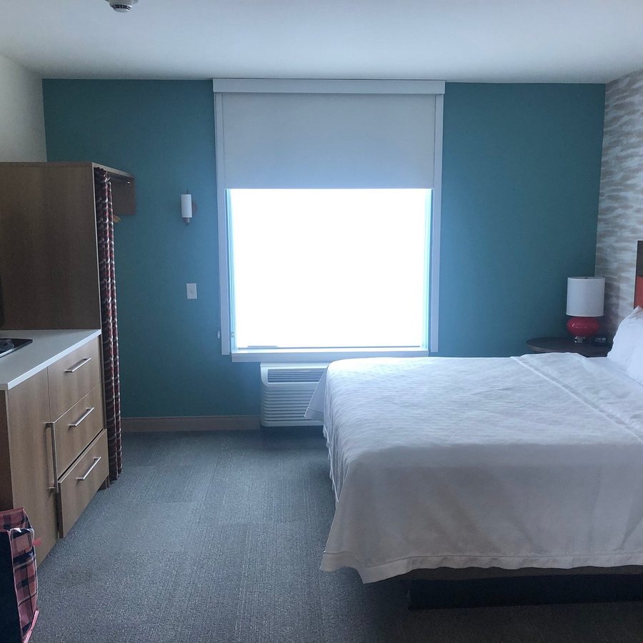 Home2 Suites by Hilton Carmel Indianapolis — Guest room