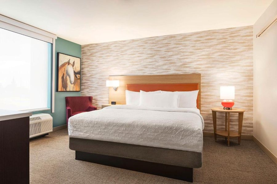 Home2 Suites by Hilton Cheyenne — Guest room