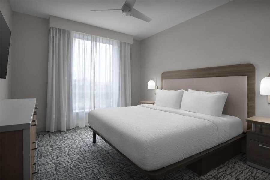 Home2 Suites by Hilton Columbia Downtown — Guest room