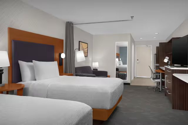 Home2 Suites by Hilton Denver International Airport — Guest room