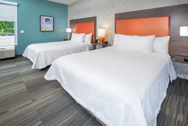 Home2 Suites by Hilton Eagan Minneapolis — Guest room