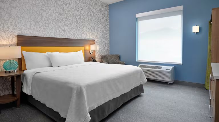 Home2 Suites by Hilton Fishers Indianapolis Northeast — Guest room