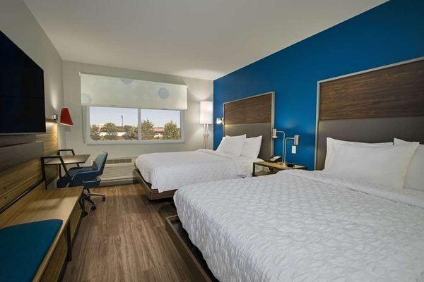 Home2 Suites by Hilton Grove City Columbus — Guest room