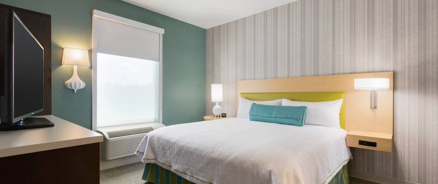 Home2 Suites By Hilton Houston Stafford — Guest room