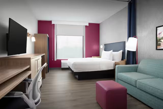 Home2 Suites by Hilton Huntsville Research Park Area AL — Guest room