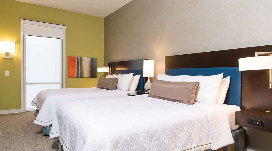 Home2 Suites by Hilton Indianapolis Downtown — Guest room