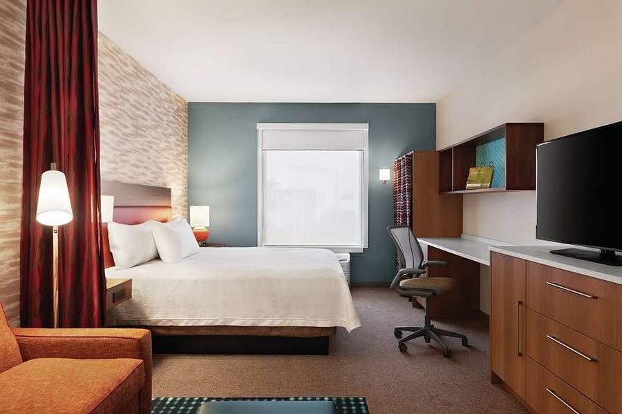 Home2 Suites by Hilton Lancaster — Guest room