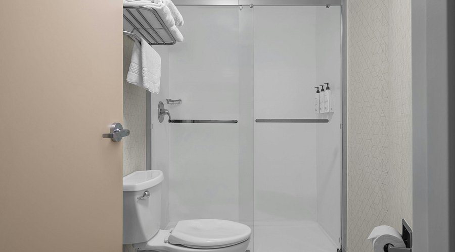Home2 Suites by Hilton Lehi Thanksgiving Point — Bathroom