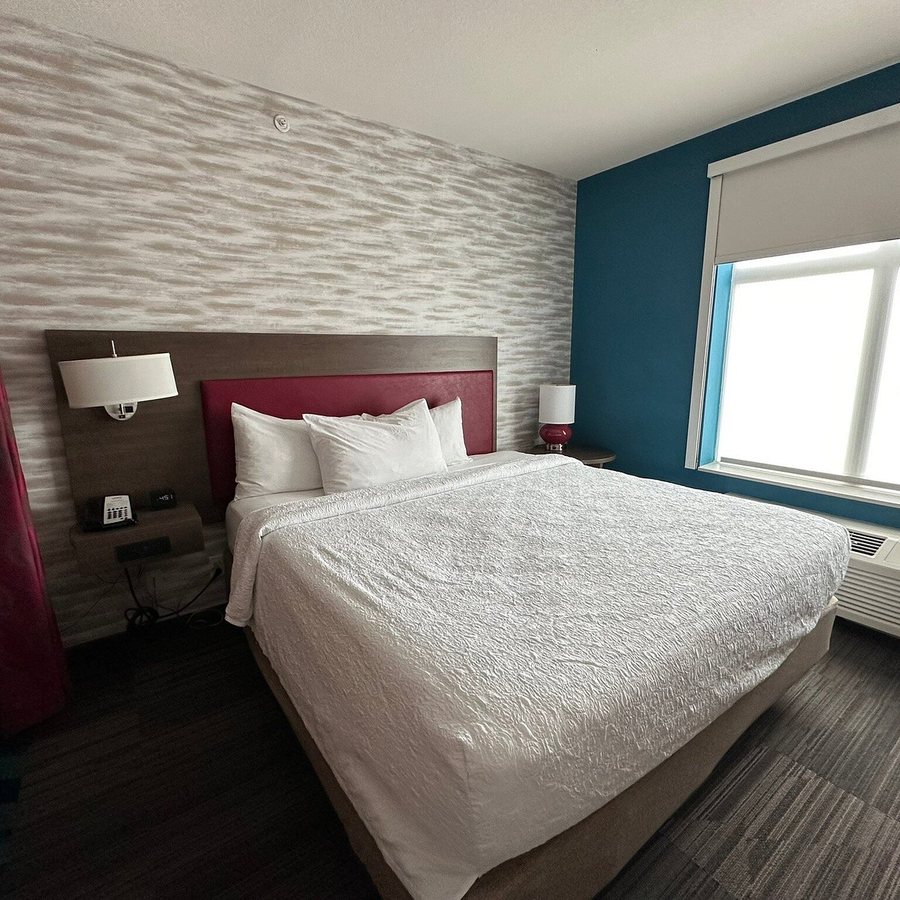 Home2 Suites by Hilton Melbourne Viera — Guest room