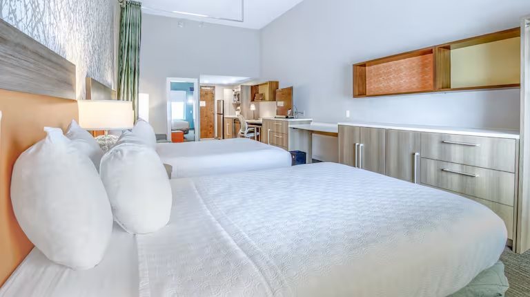 Home2 Suites by Hilton Mobile West I 10 Tillmans Corner — Guest room