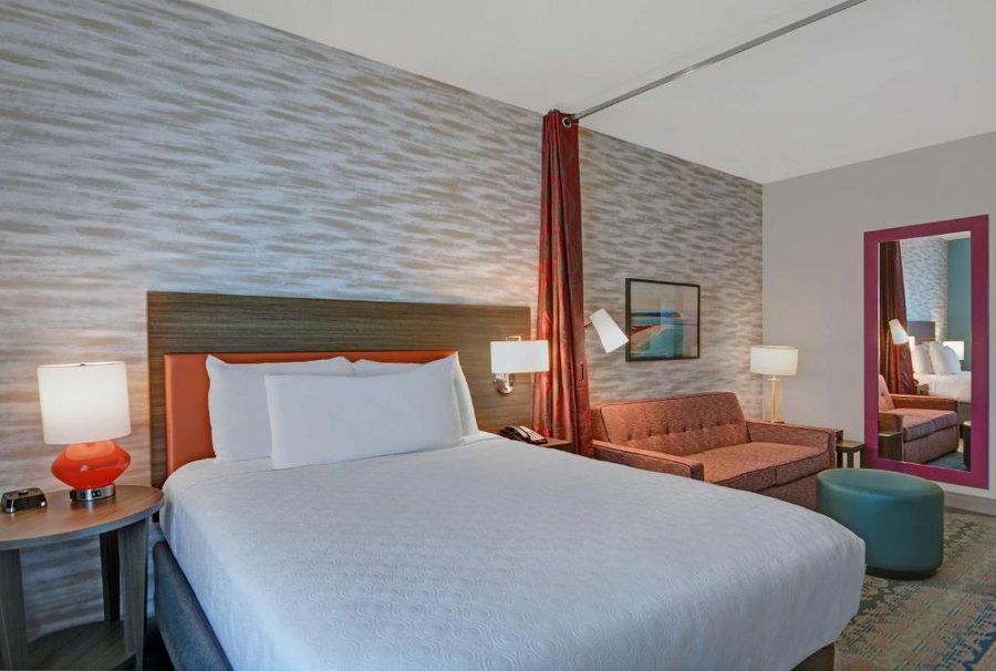Home2 Suites by Hilton Panama City Beach — Guest room