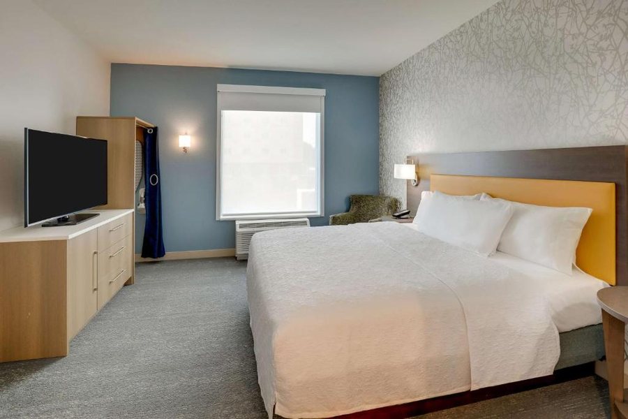Home2 Suites by Hilton Sanford — Guest room