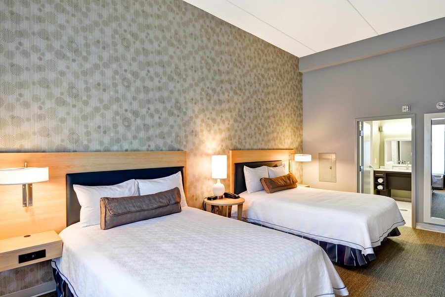 Home2 Suites by Hilton Stafford Quantico — Guest room