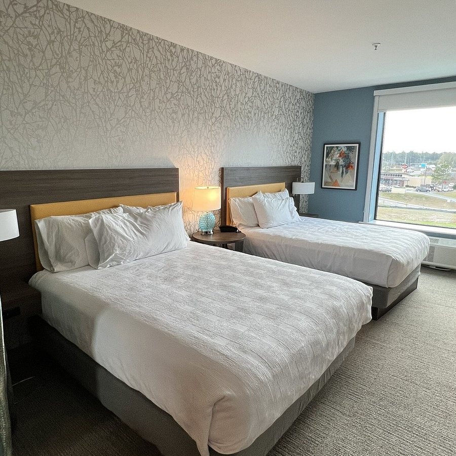 Home2 Suites by Hilton Valdosta — Guest room