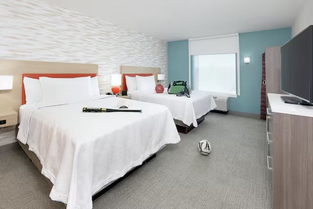 Home2 Suites by Hilton Yakima Airport — Guest room