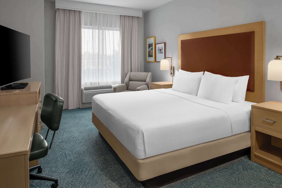 Homewood Suites by Hilton Anaheim Resort Convention Center — Guest room