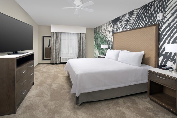 Homewood Suites by Hilton Austin Downtown — Guest room