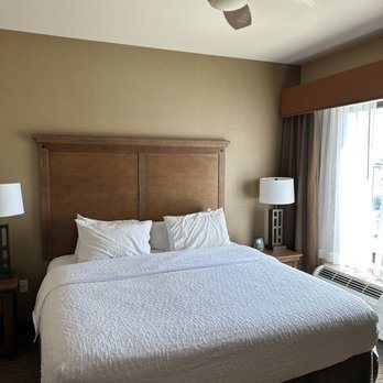 Homewood Suites By Hilton Billings Mt — Guest room