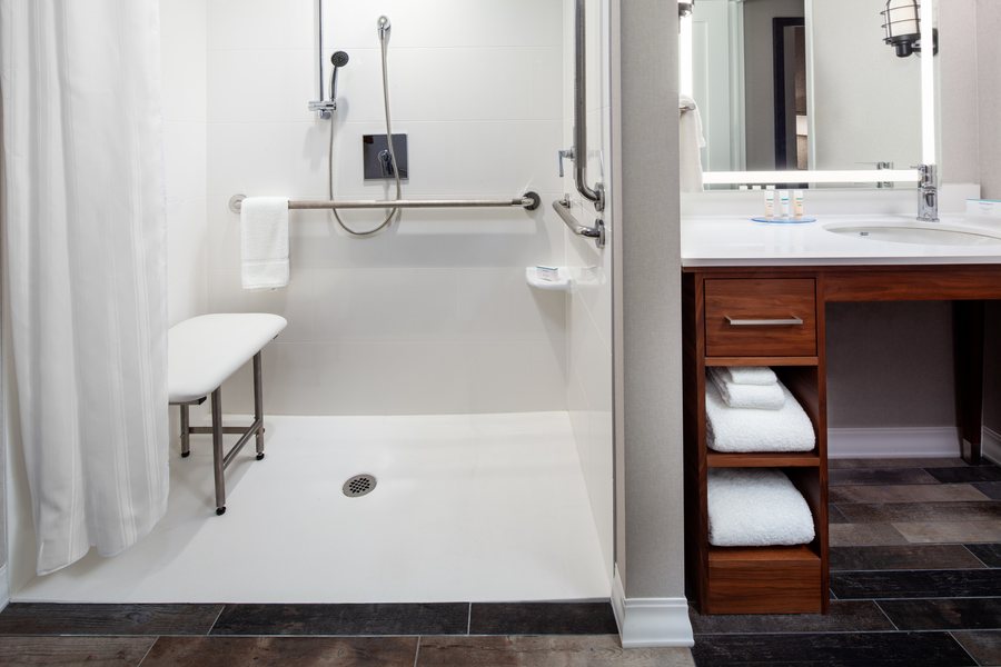 Homewood Suites by Hilton Boston Seaport District — Bathroom