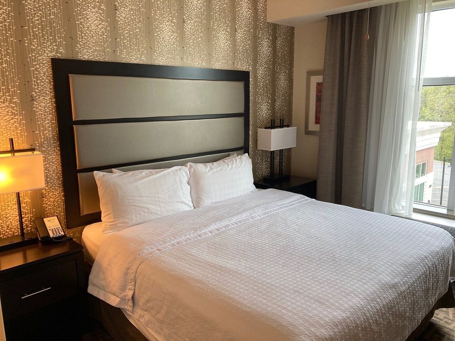 Homewood Suites By Hilton Charlotte Ballantyne Nc — Guest room