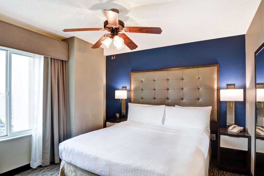 Homewood Suites by Hilton Houston Near the Galleria — Guest room
