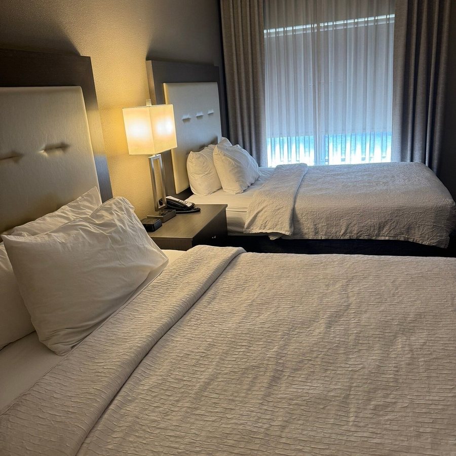 Homewood Suites By Hilton Kansas City overland Park — Guest room