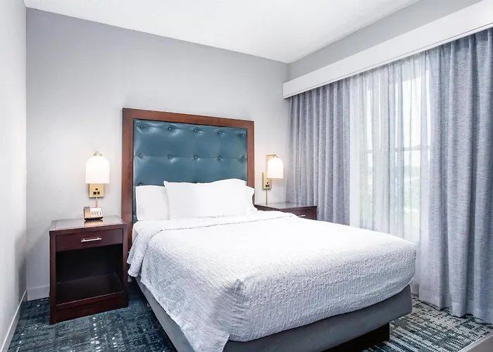 Homewood Suites By Hilton Lexington Fayette Mall — Guest room
