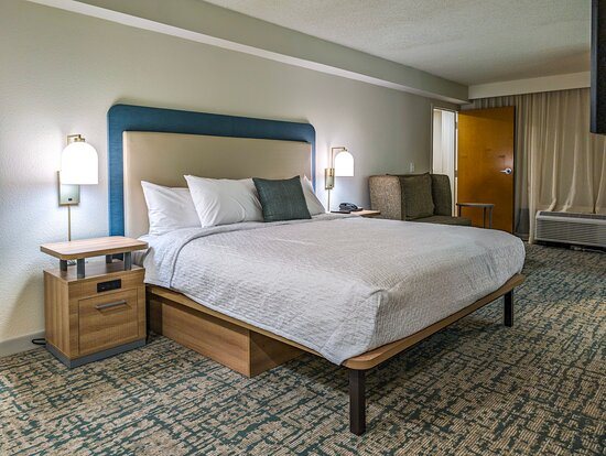 Homewood Suites By Hilton Oklahoma City Airport — Guest room