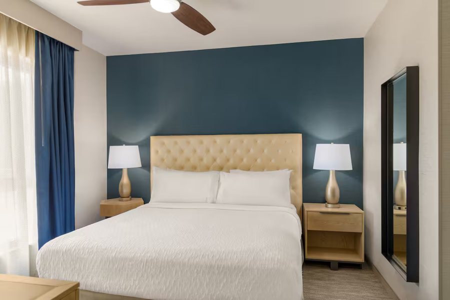 Homewood Suites by Hilton Palo Alto — Guest room