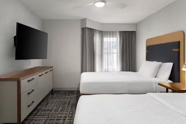 Homewood Suites by Hilton Richmond Airport — Guest room