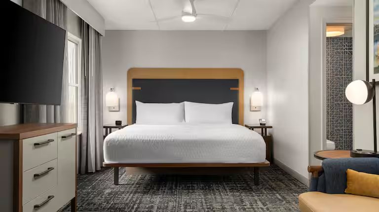 Homewood Suites by Hilton Richmond Chester — Guest room