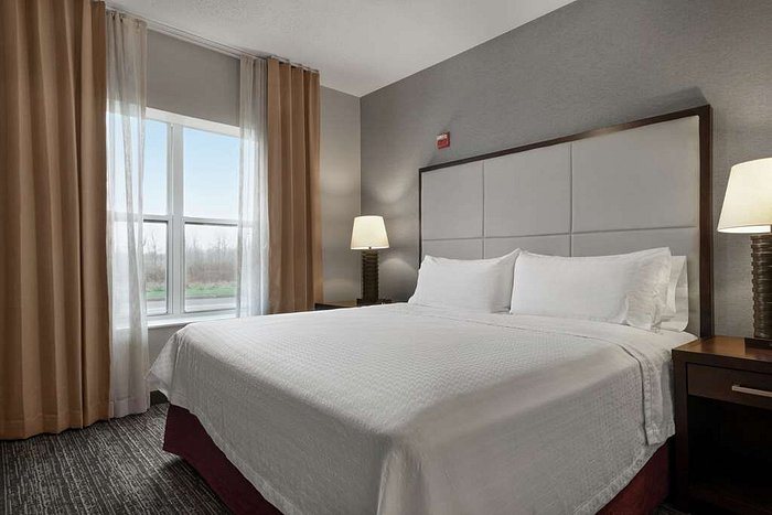 Homewood Suites By Hilton Rochester Henrietta — Guest room