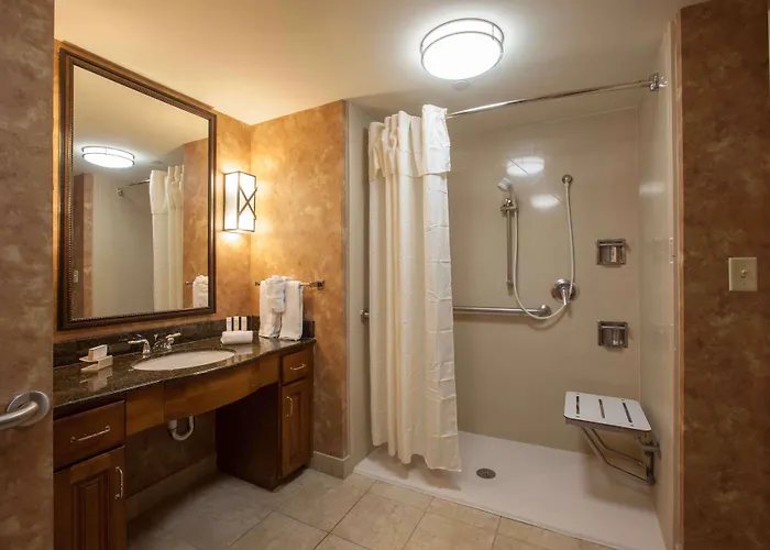 Homewood Suites By Hilton San Antonio northwest — Bathroom