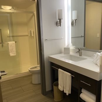Homewood Suites By Hilton Santa Clarita — Bathroom
