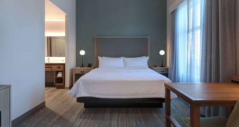 Homewood Suites By Hilton Santa Clarita — Guest room