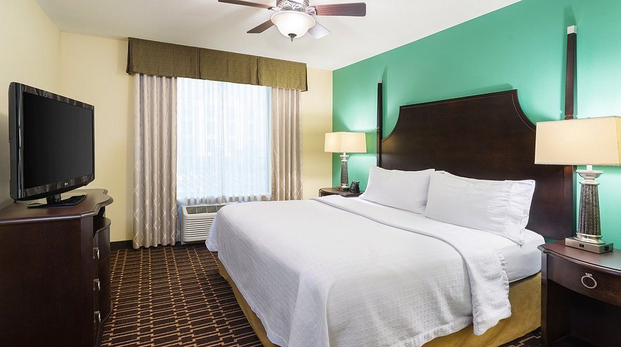 Homewood Suites by Hilton Shreveport — Guest room