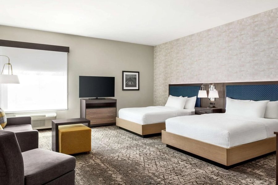 Homewood Suites By Hilton Springfield Medical District — Guest room