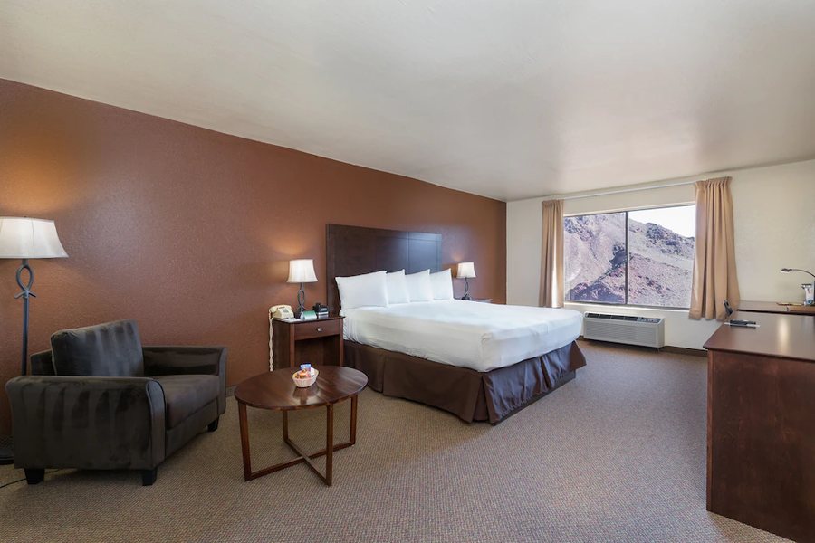 Hoover Dam Lodge Boulder City Nevada — Guest room