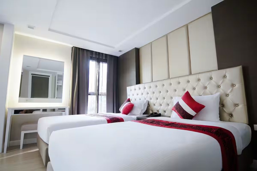 Hope Land Hotel Sukhumvit 8 — Guest room